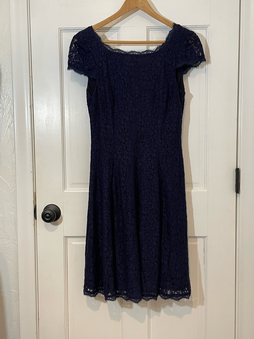 Adrianna Papell Navy Lace Midi Dress cap sleeves size 8